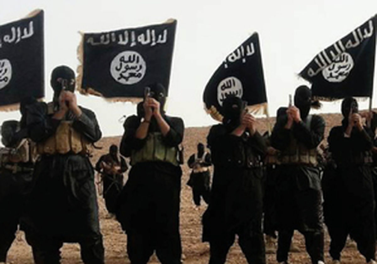 تصاویر تسلیحات آمریکاییِ در اختیار داعش منتشر شد