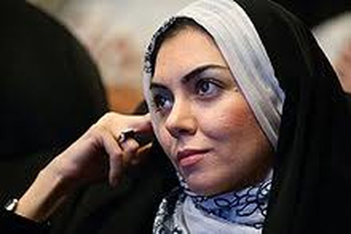 عکس بهاری آزاده نامداری