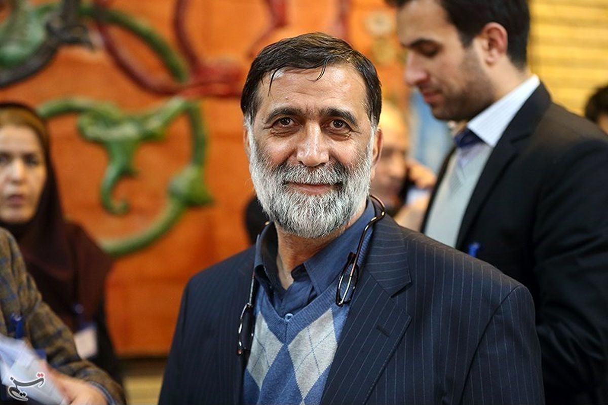 تراکتورسازی با آجرلو زمین گیر شد