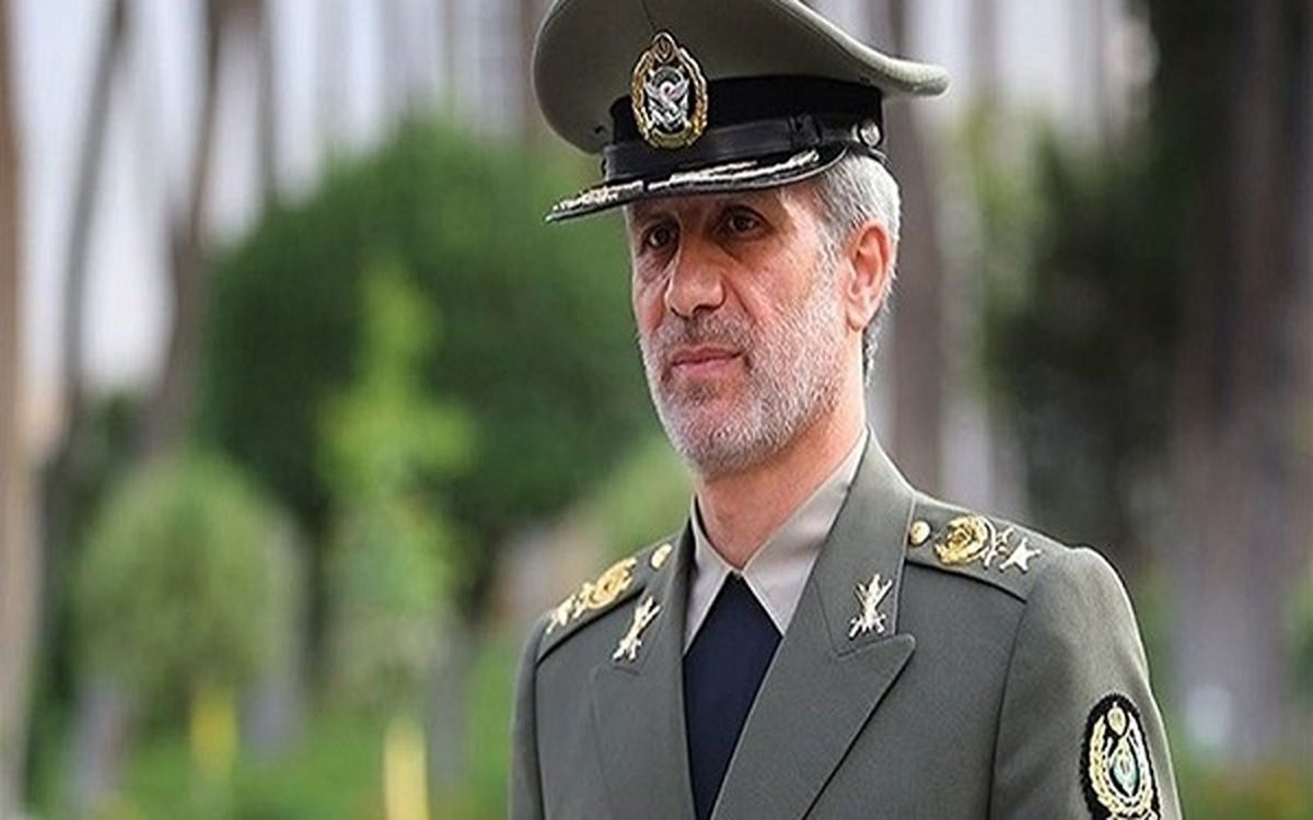 وزیر دفاع: تل‌آویو و حیفا با اشاره فرمانده معظم کل قوا با خاک یکسان می‌شود

