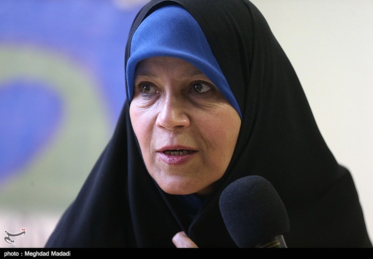 فائزه‌هاشمی: وارد بحث خیانت خاتمی نمی‌شوم