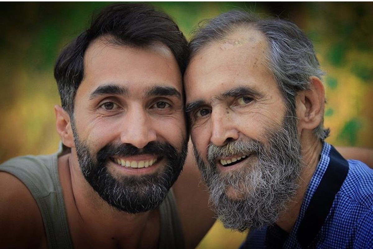 شباهت هادی کاظمی به پدرش + عکس