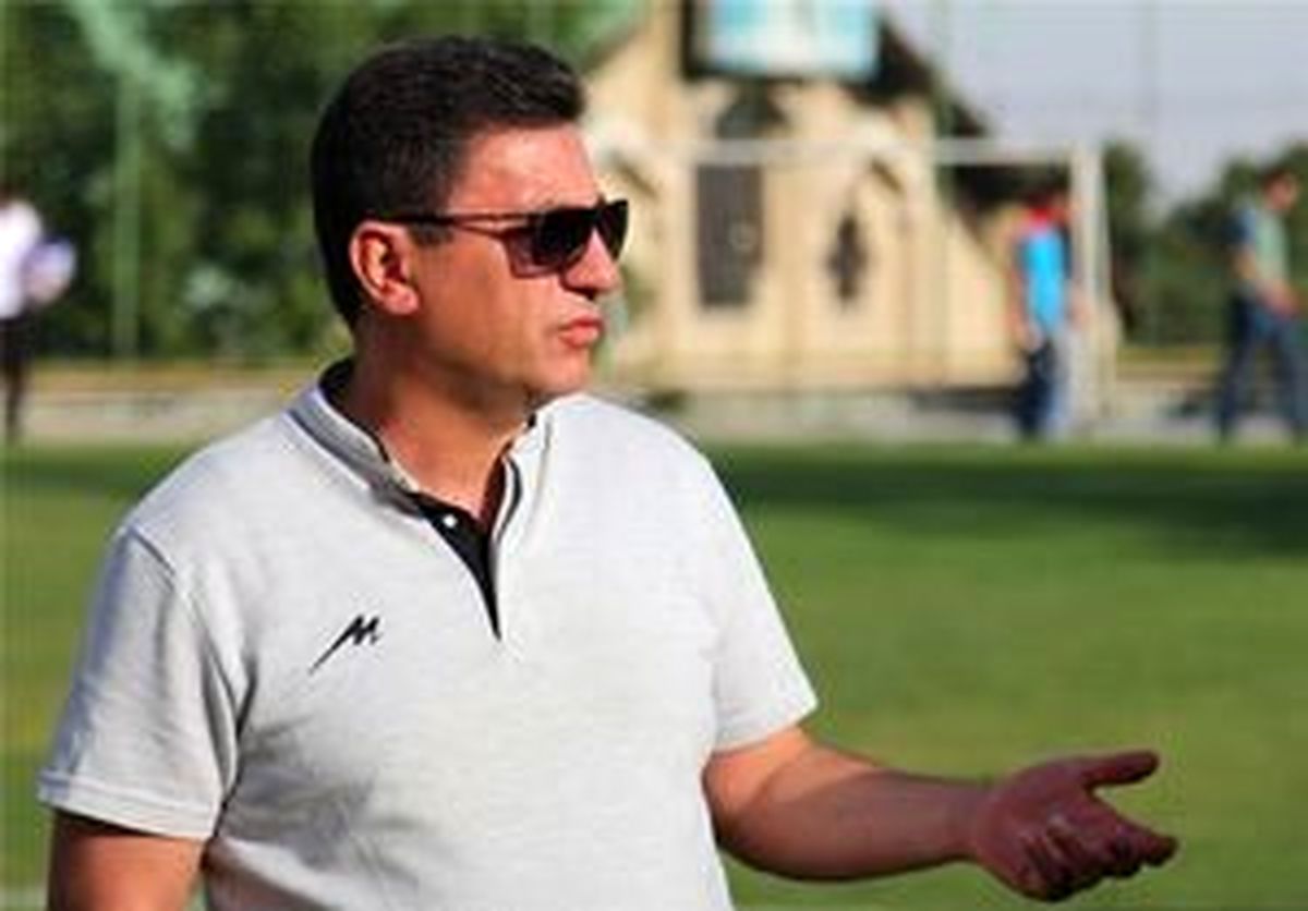 قلعه‌نویی:  مایل هستیم یک مهاجم خوب خارجی جذب کنیم