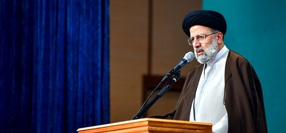 رئیسی: ریشه قاچاق باید در دولت خشکانده شود/ «ضد فساد، مردمی و انقلابی» سه ویژگی مدیران دولتم خواهد بود
