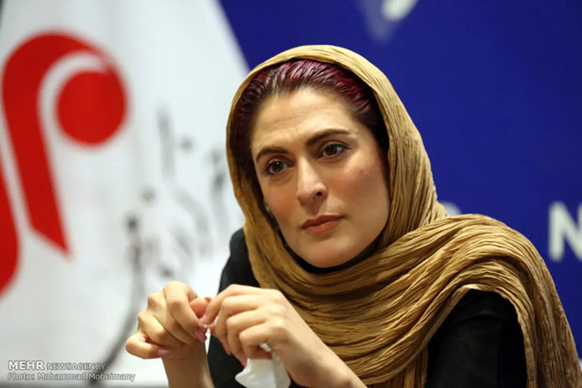 دلجویی بهناز جعفری از خبرنگاران