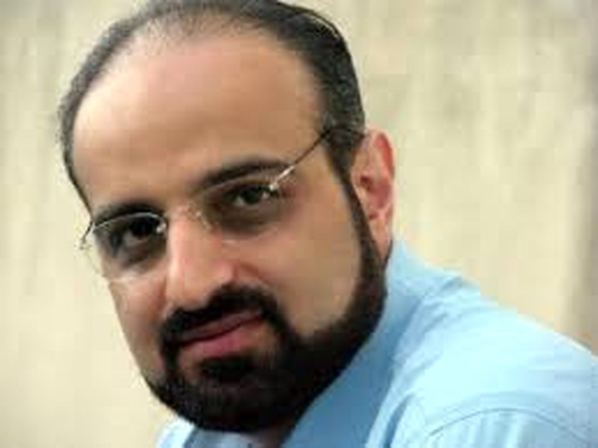 محمد اصفهانی در مراسم یادبود «جمشید مشایخی»