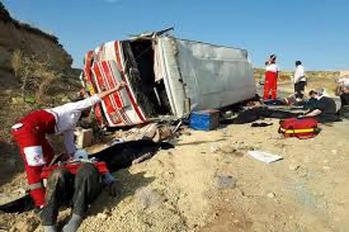 واژگونی مینی‌بوس مسیر تکاب - شاهین‌دژ | چند نفر مصدوم شدند ؟