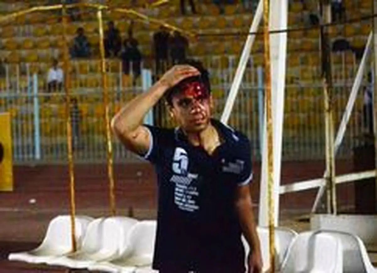 دستگیری 4 تماشاگر دیدار استقلال اهواز و پرسپولیس