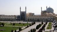 کاشی‌کاری‌های مسجد جامع عباسی اصفهان در وضعیت اورژانسی