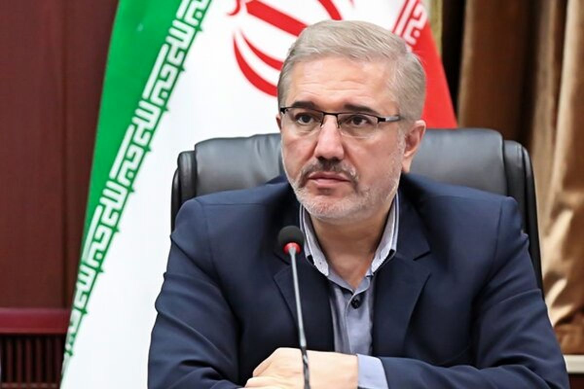 حقوق‌بگیران ۳ برابر صاحبان مشاغل مالیات می‌دهند