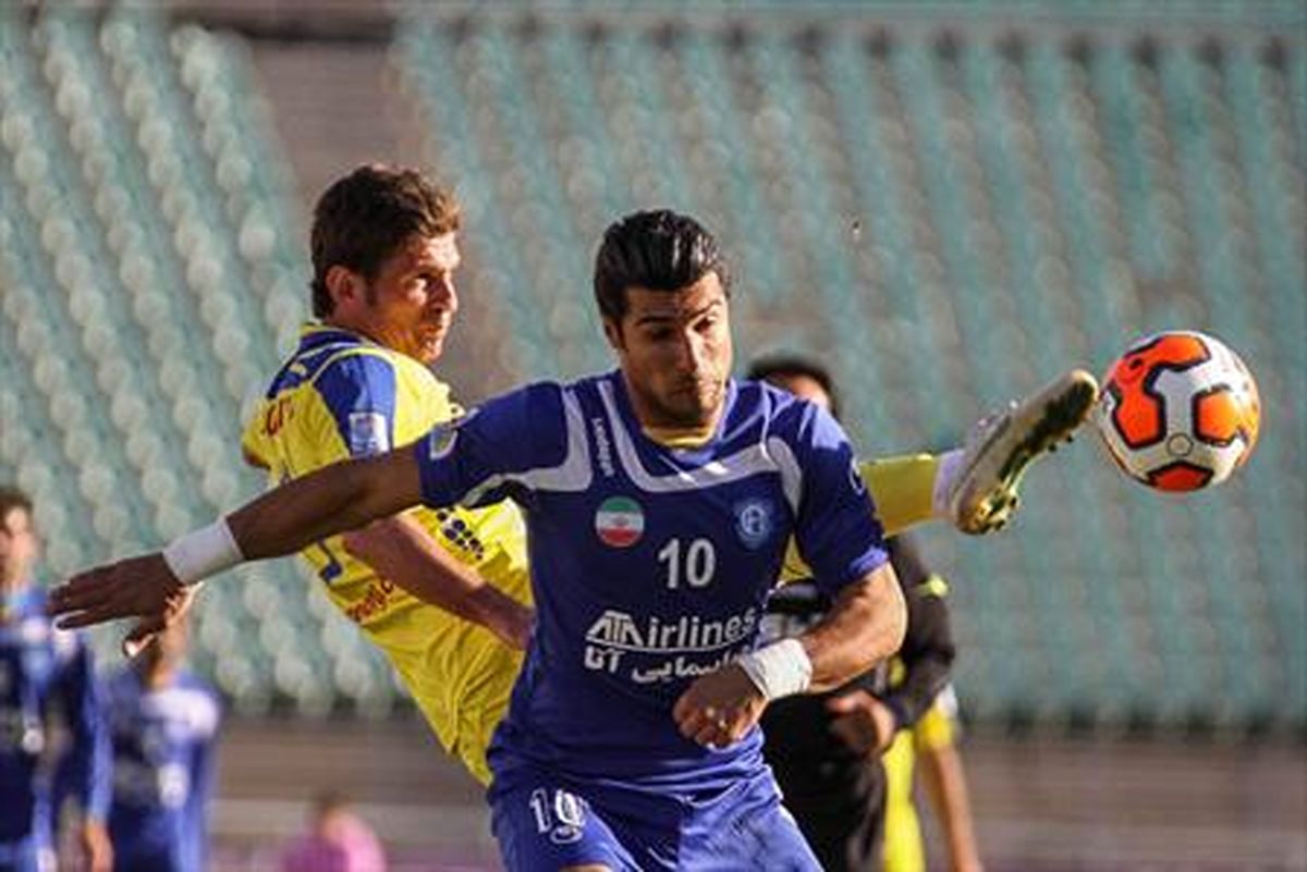 همه ی تلاشم را میکنم تا به پرسپولیس را بازنده کنم!