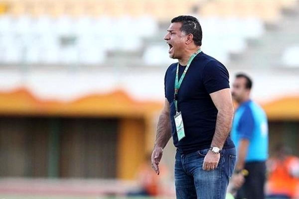 دایی: استقلال شفر عالی است/ شانس پرسپولیس این اختلاف امتیاز است