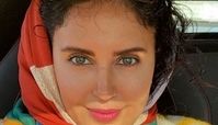 سلفی الناز شاکردوست در خودروی لوکسش!