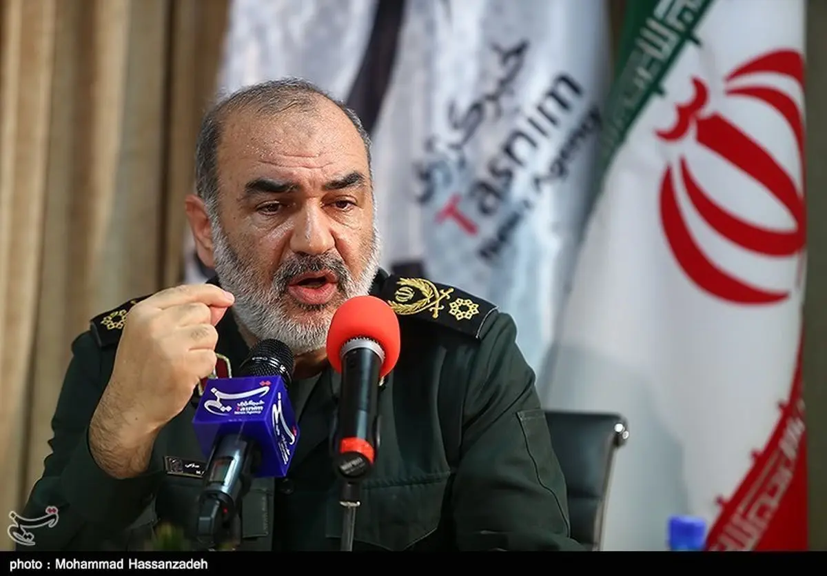 سردار سلامی: موشک‌هایمان آماده پاسخ به ارتکاب اشتباه دشمن است
