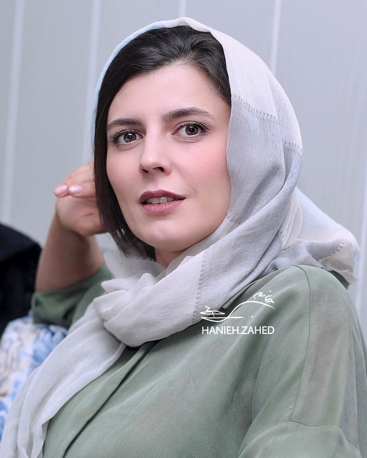 لیلا حاتمی بازیگر «ما همه با هم نیستیم» با تیپی متفاوت+ عکس