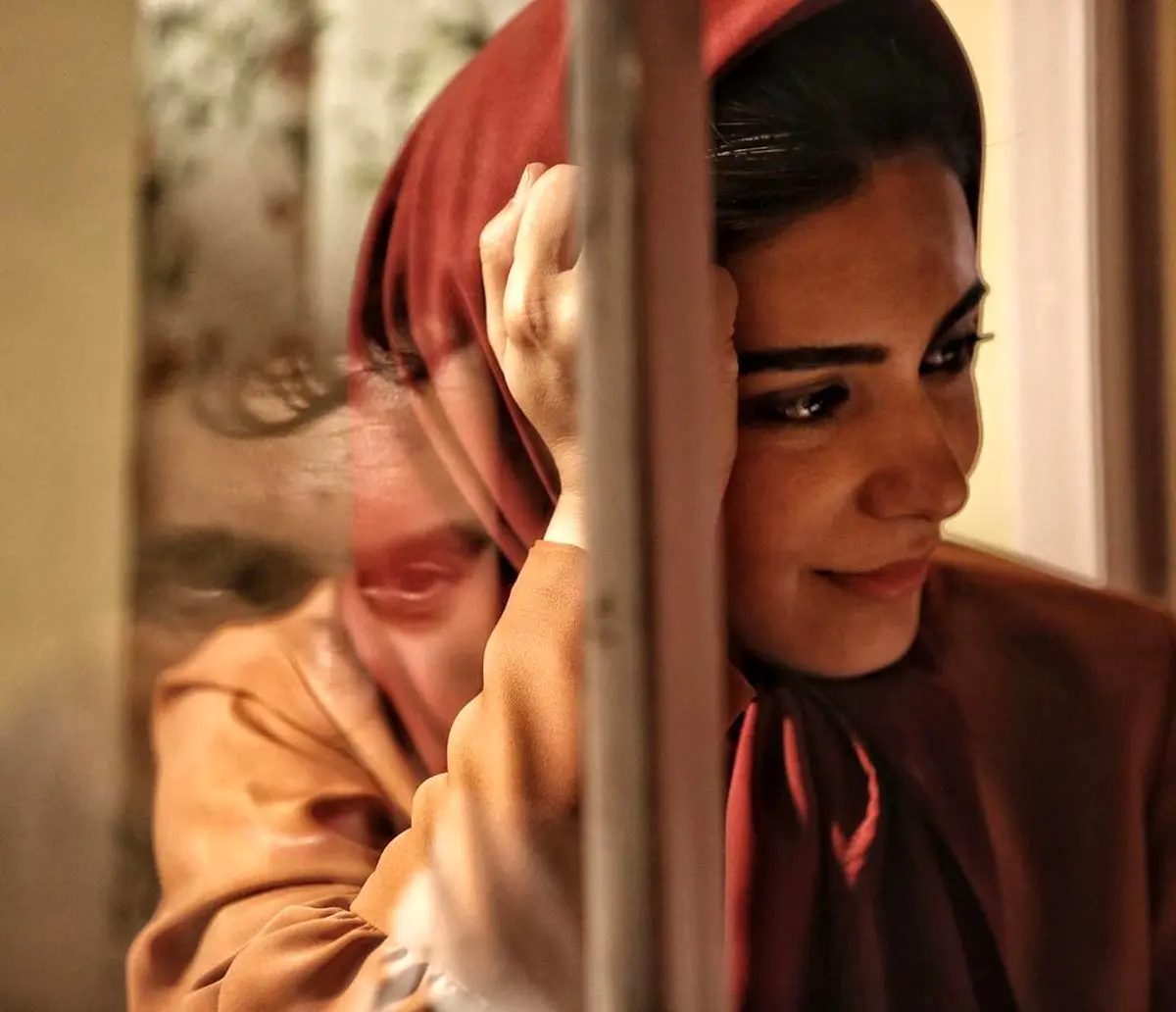 قیافه عاشق لیندا کیانی+عکس