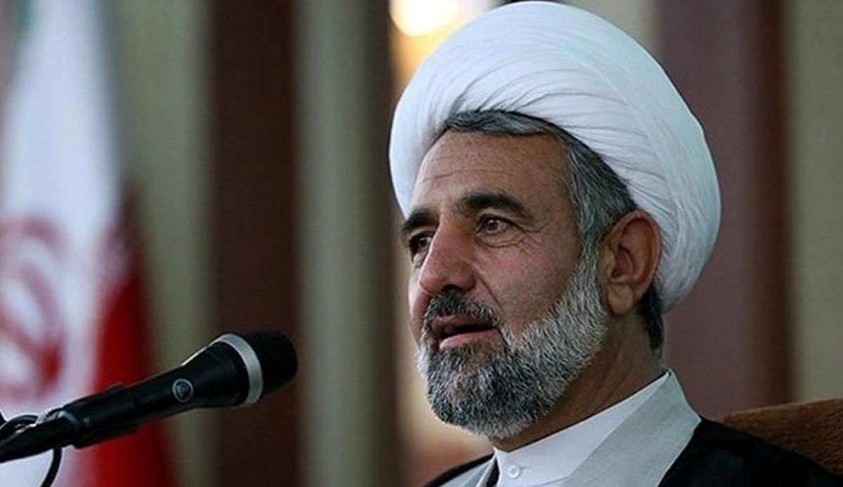 خود انتقادی یک نماینده مجلس+عکس
