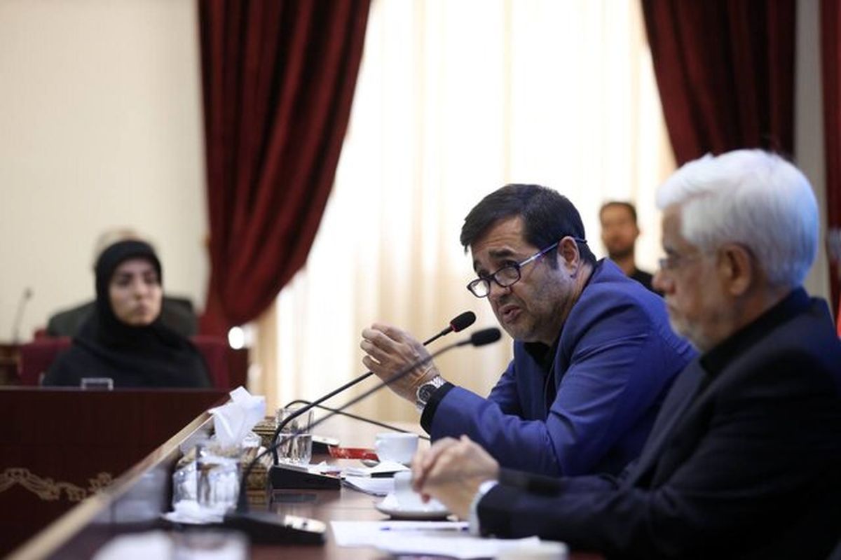 بازسازی ورزشگاه آزادی کی تمام می شود ؟