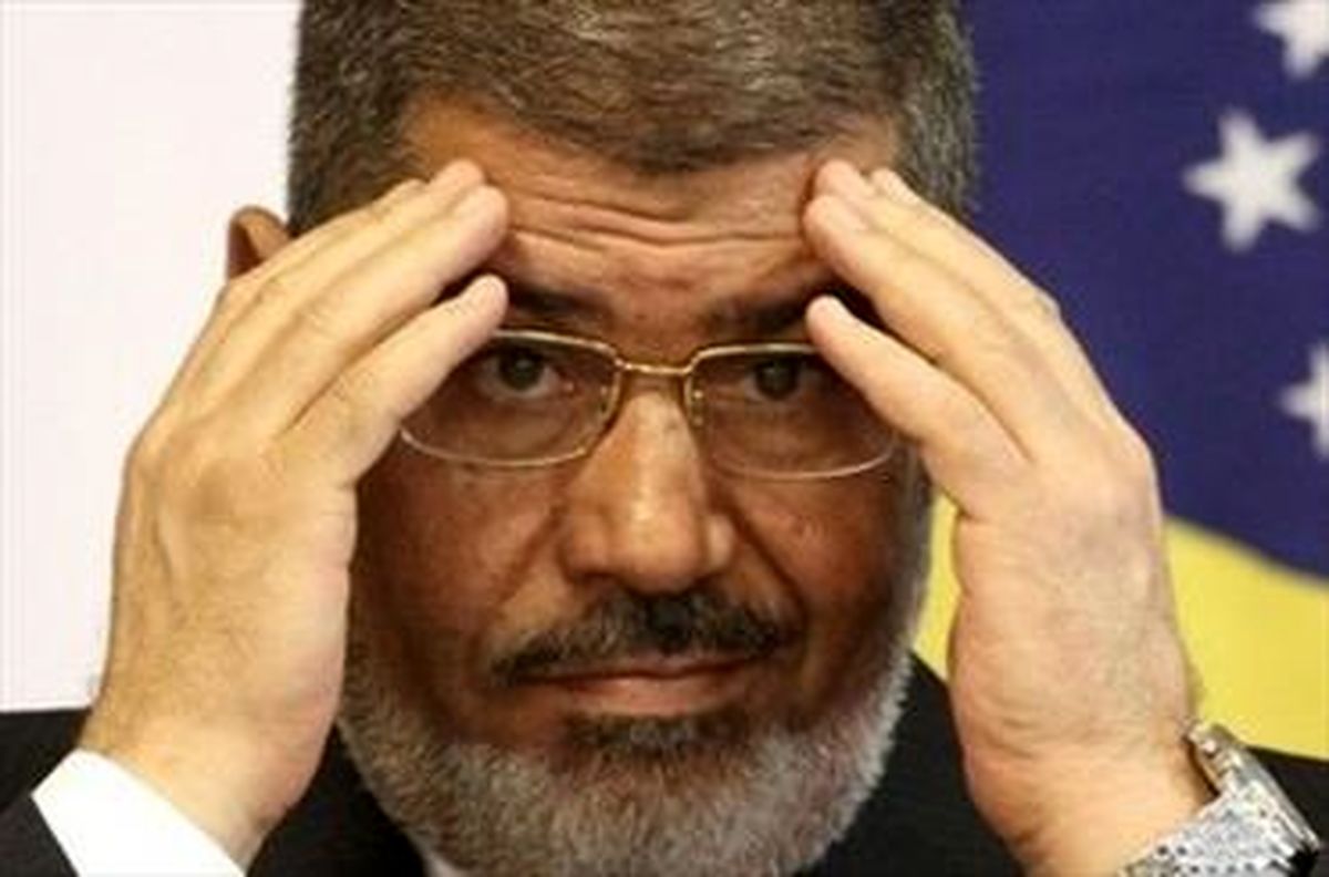 محمد مرسی برکنار شد