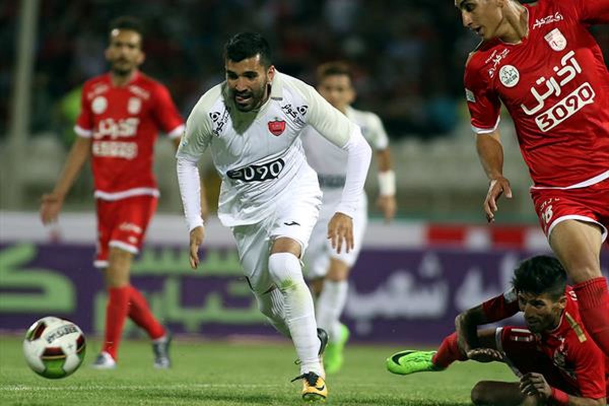هواداران پرسپولیس را به دلیل نفرت آفرینی، 2 سال محروم کنید!