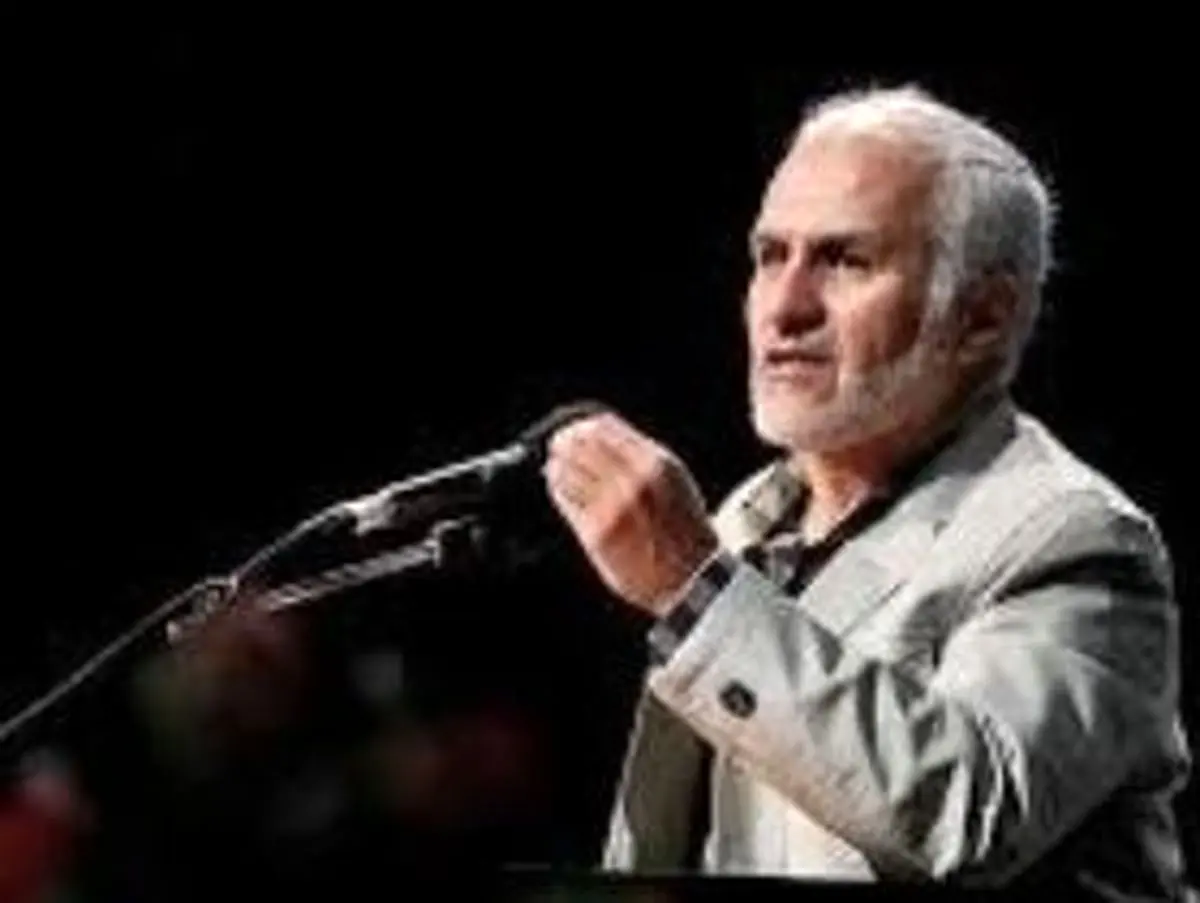 روایت حسن عباسی از «فیل و الاغی» که به بن بست رسیده‌اند 
