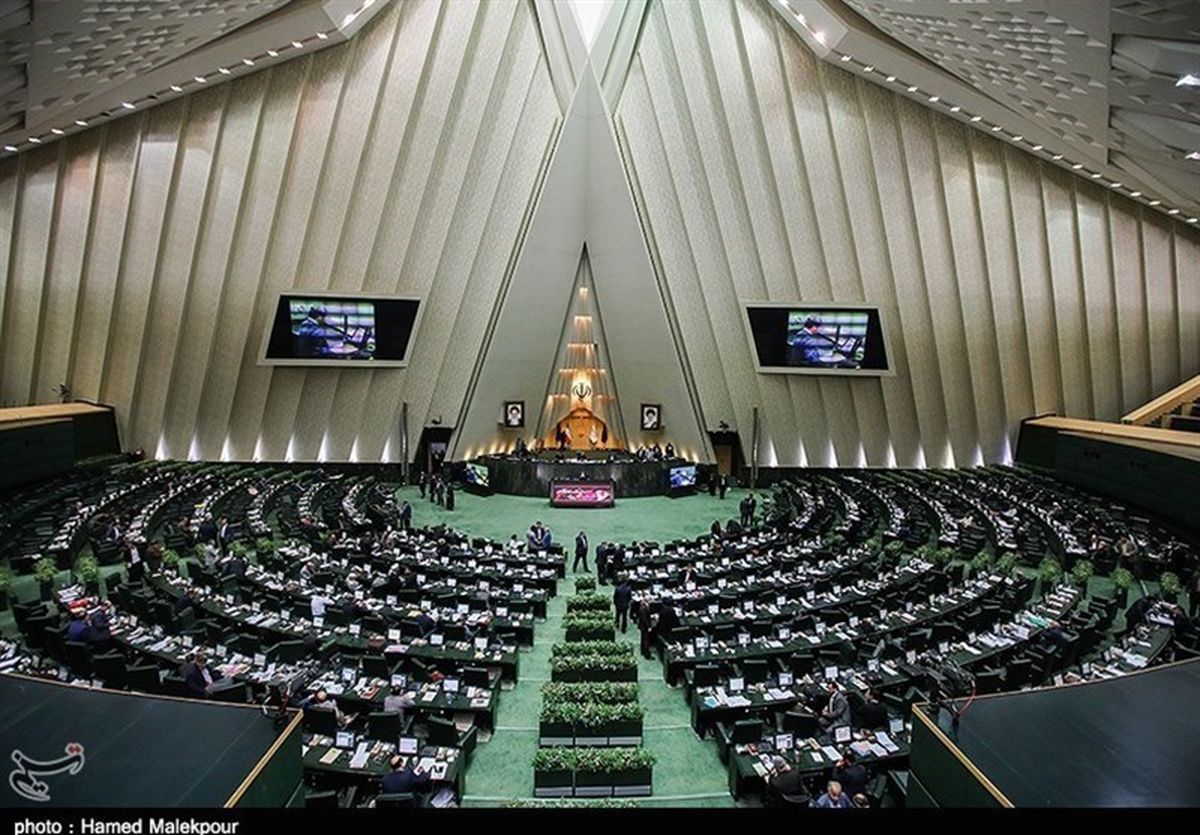 بررسی طرح "ساماندهی بازار خودرو" در دستورکار نمایندگان