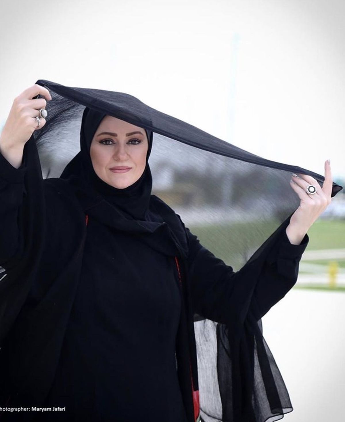 پوشش‌کامل نعیمه نظام‌دوست + عکس