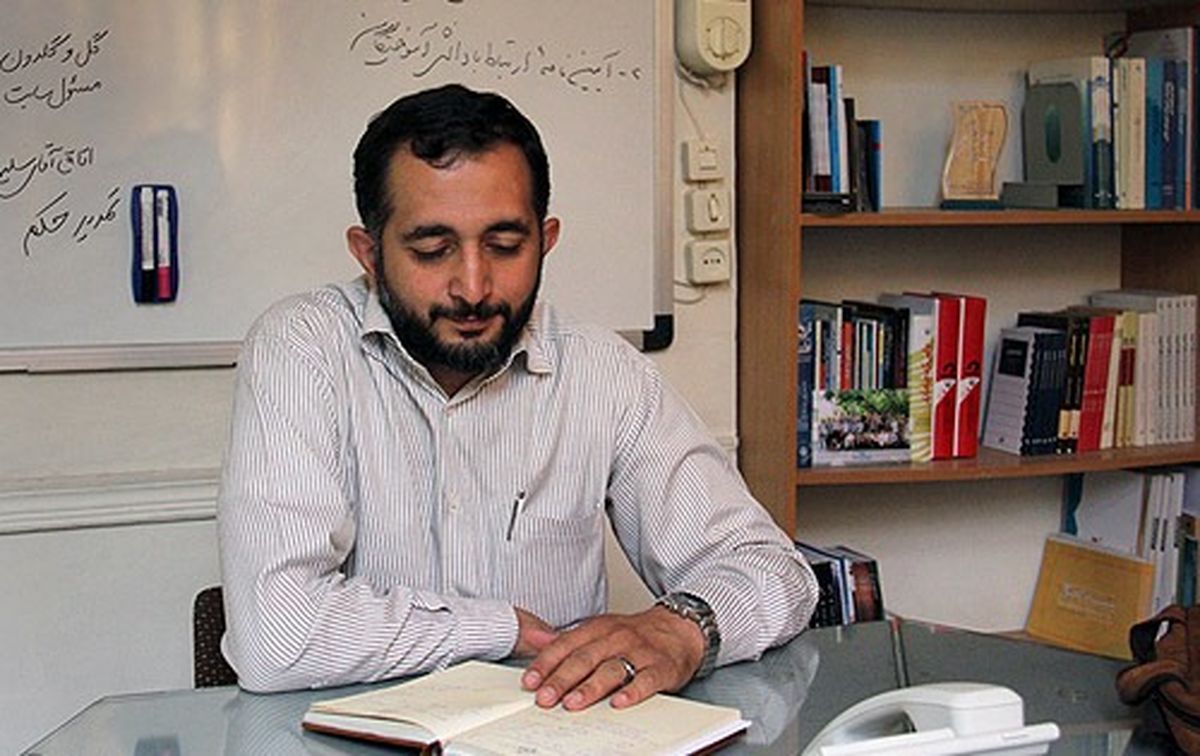 توافقی به پشتوانه انقلاب/ نقش بسیار پررنگ سپاه و پنهان نیرو‎های مسلح/ در مورد نقش رهبری، نباید امروز زیاد صحبت کرد
