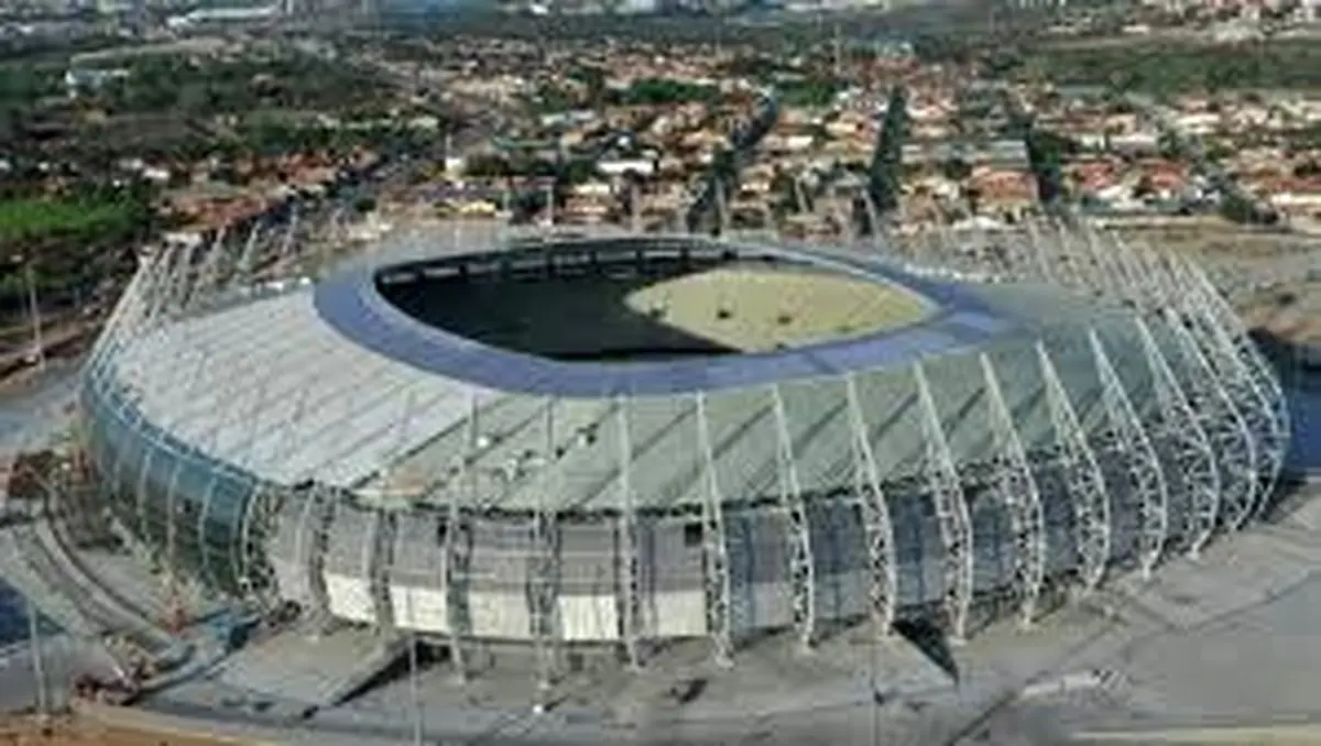 هر آنچه باید از ۱۲ شهر میزبان جام‌جهانی بدانید / رقصنده در روشنایی