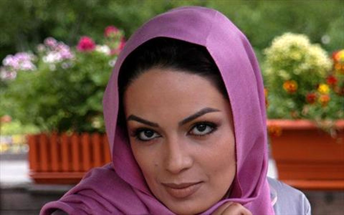 پست اینستاگرامی بازیگر مشهور برای زن فومنی!/عکس