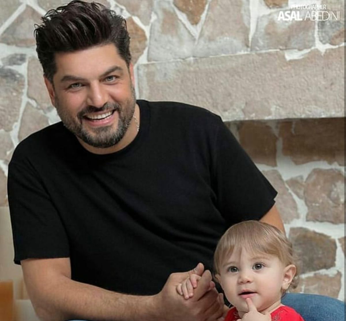 سام درخشانی و دختر بور خوشگلش+عکس