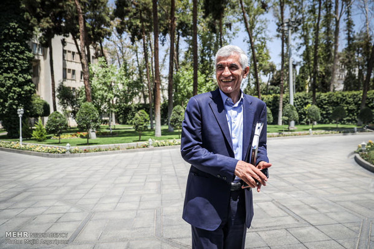 مخالفت کمیسیون شوراها با مستثنی شدن افشانی از قانون بازنشستگی