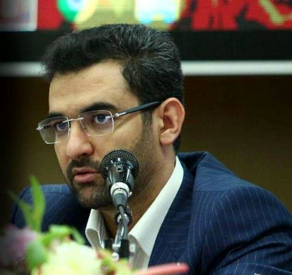مدافعان حرم امنیت را به مرزهای کشور برگرداندند