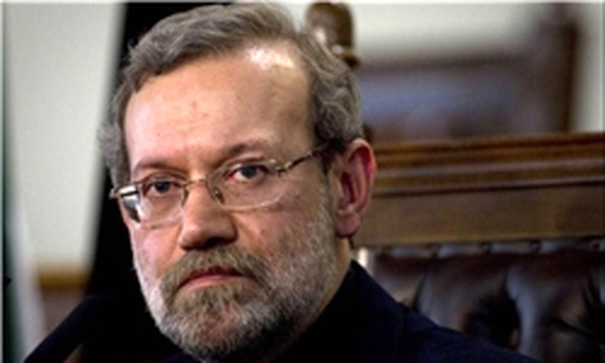 لاریجانی:دموکراسی سوریه با توپ و تانک تقویت نمی‌شود