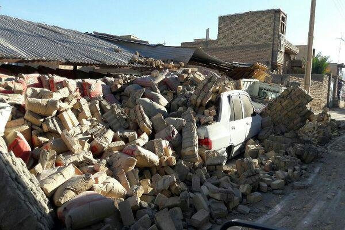 زشت‌ترین رفتار ممکن در مناطق زلزله‌ زده!