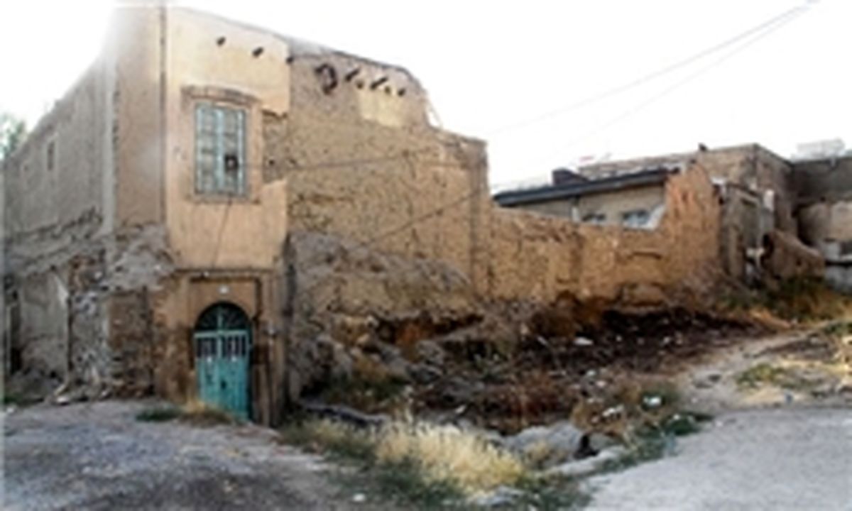 سروری: بافت فرسوده تبدیل به یک موضوع گفتار درمانی شده است/ طلایی: بافت فرسوده از نقطه‌های تاریک شوراست