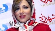 سلفی لیلا اوتادی با کلاه گیس در کنار خواهرش! عکس