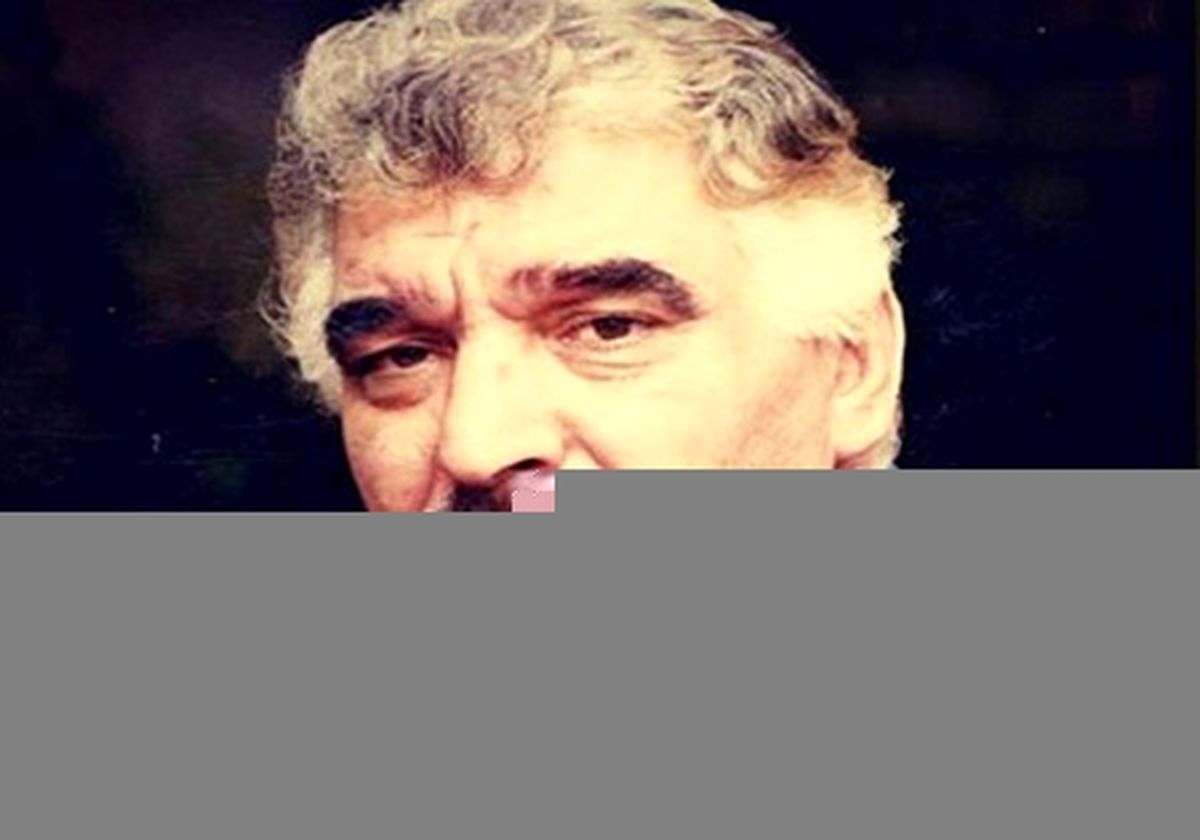 کیومرث پوراحمد به سوگ برادر نشست