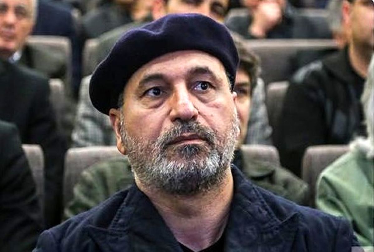 حمید فرخ نژاد و زنبور کارگر 
