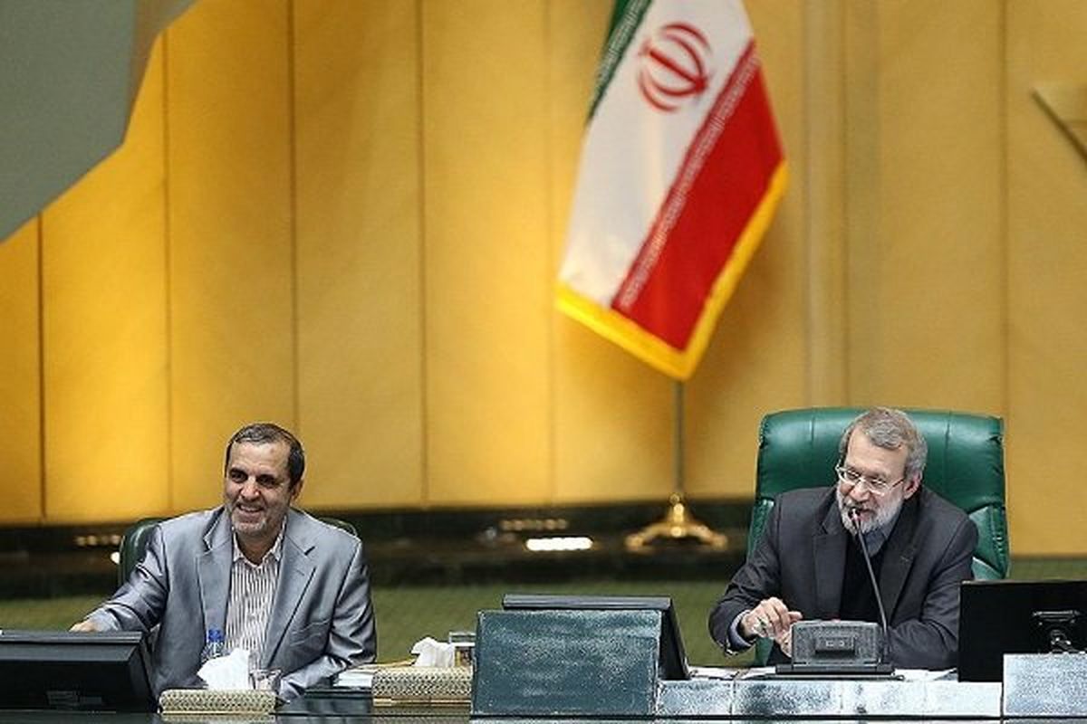 واکنش لاریجانی به ادغام دو فراکسیون مجلس