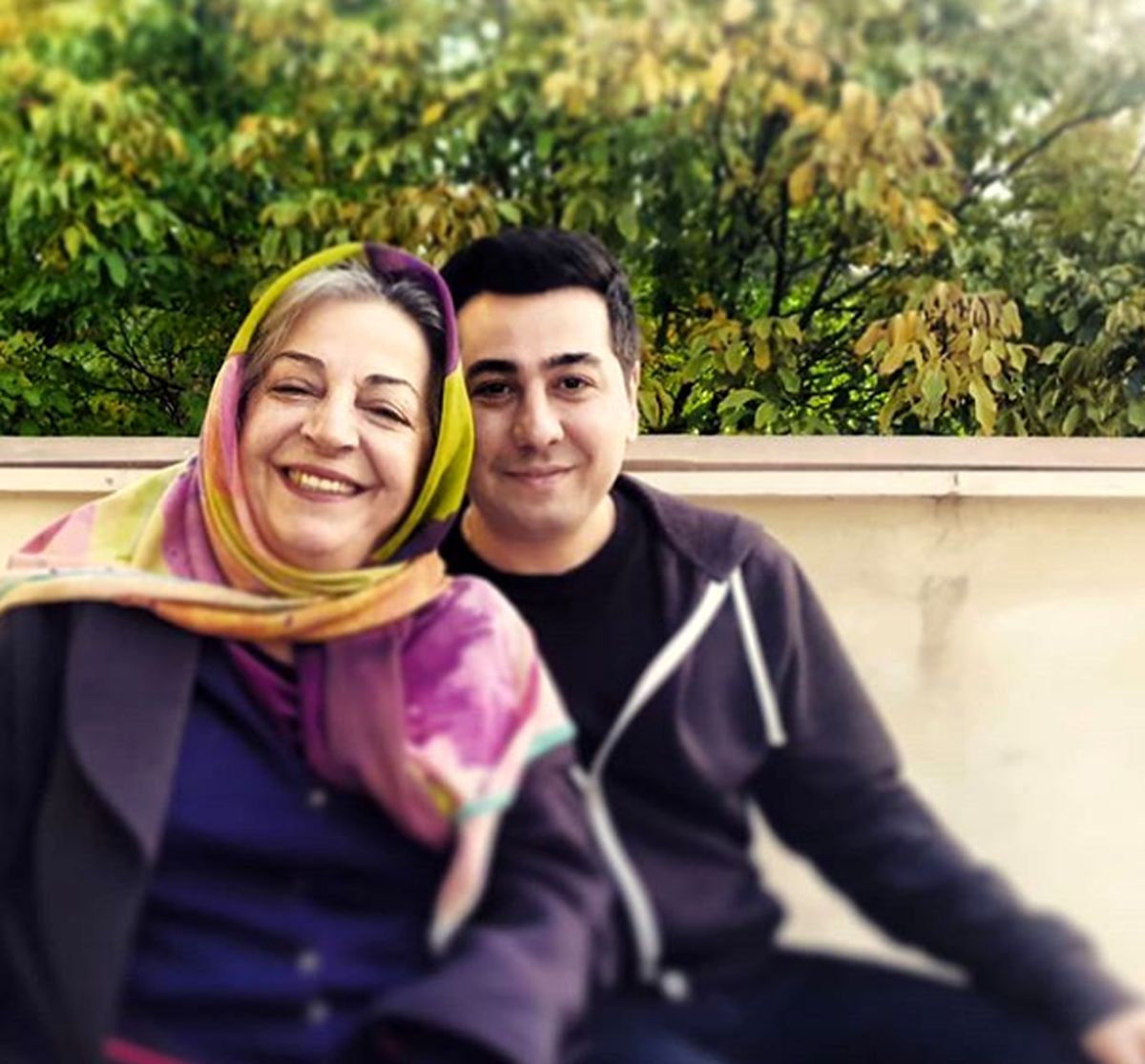 عکس مرضیه برومند با امیر آقا جمالی