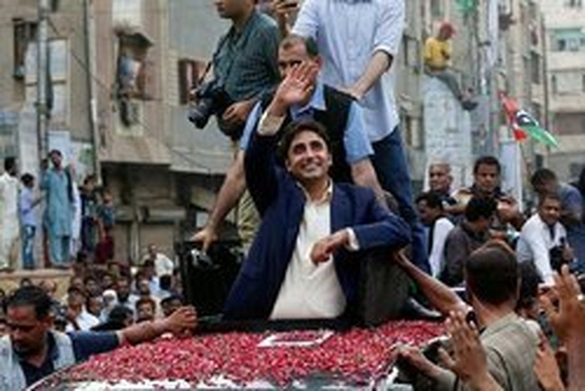 بوتو زرداریِ ۲۹ ساله نخست وزیر می‌شود

