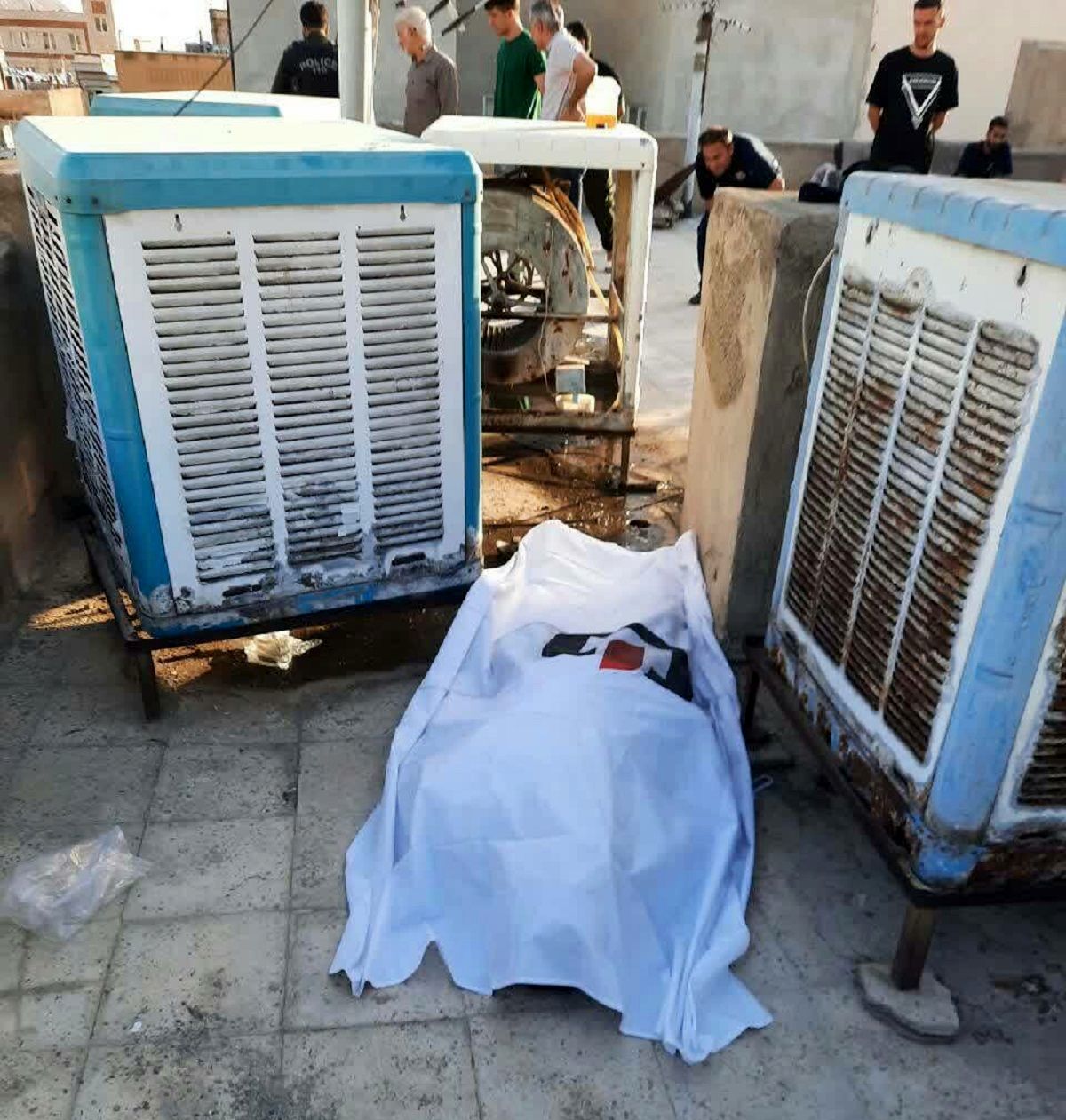 هشدار مهم برای سرویس کردن کولر آبی ؛ تعمیر کولر جان یک شهروند تهرانی را گرفت