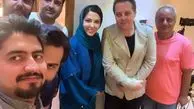 سلفی یادگاری لیلا اوتادی با عوامل پسر کشی + عکس