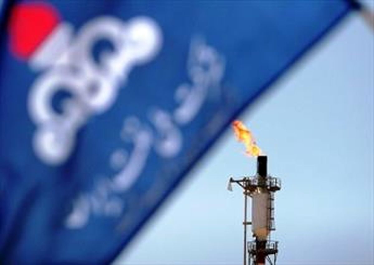 ساخت ۲ پالایشگاه گاز متوقف شد