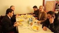 برای پاداش می خواهم بازیکنان را ببوسم!