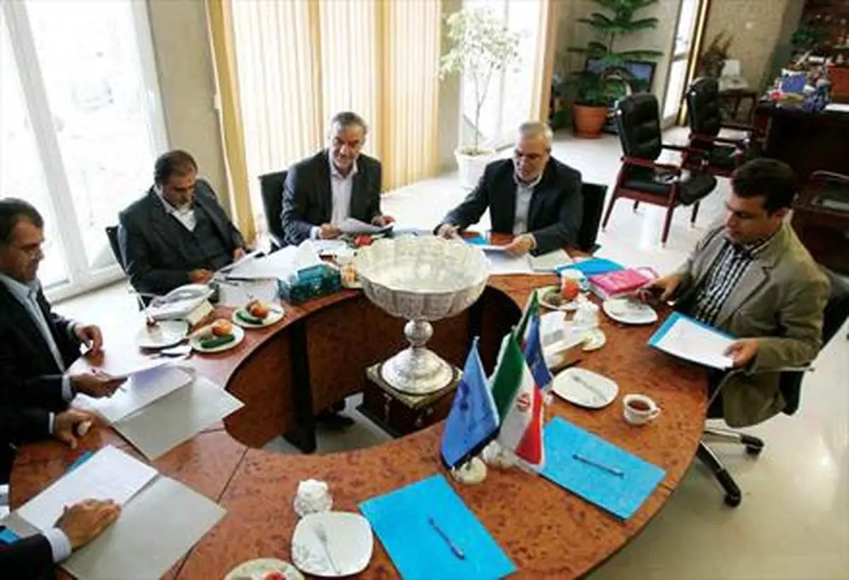 گاف مسئولان استقلال درباره هواپیمای اختصاصی آبی ها!