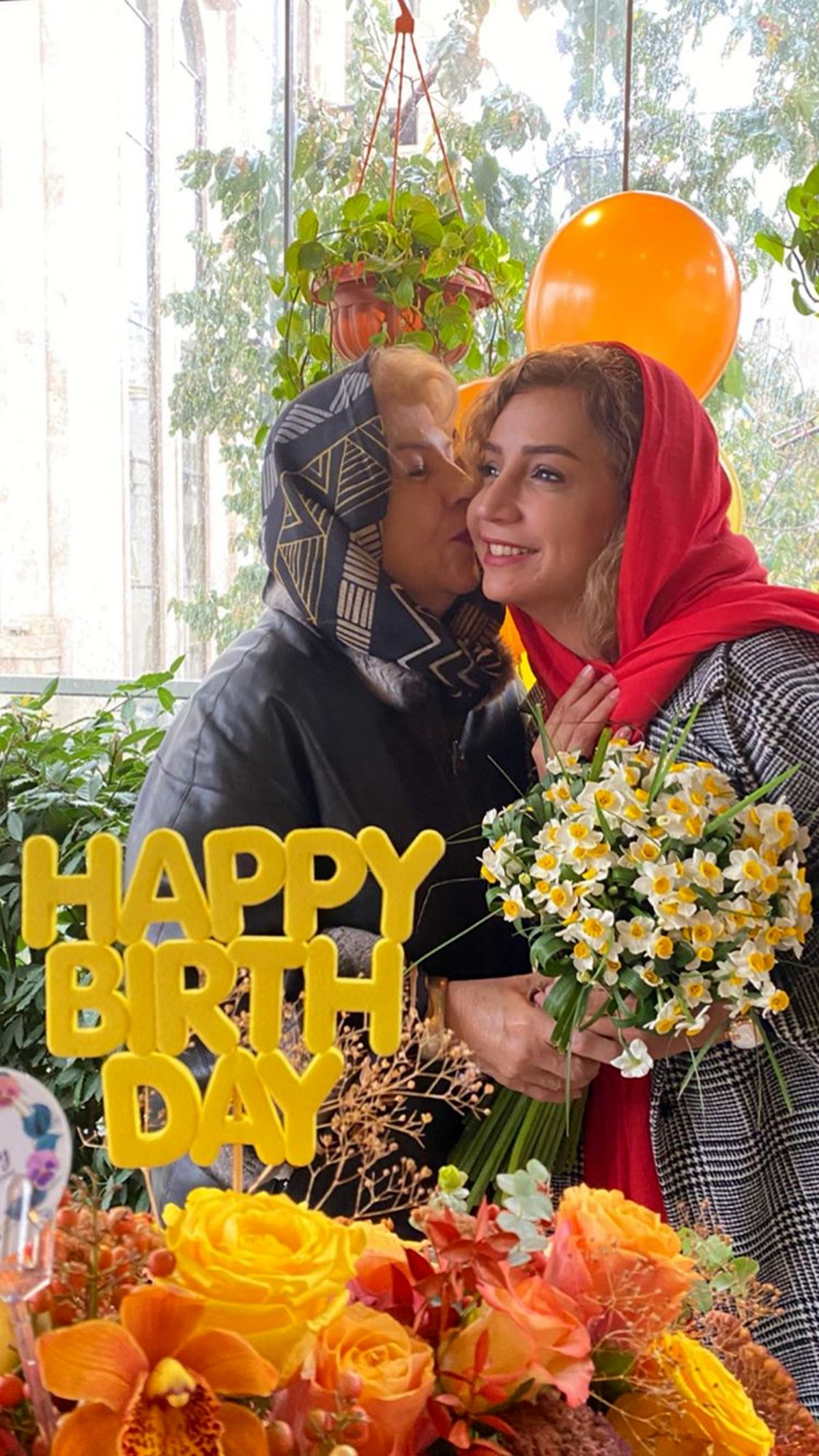 تولد پر از گل شبنم قلی خانی + عکس