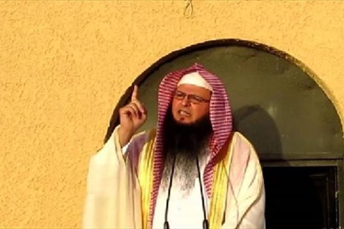 مفتی وهابی با رفتاری زنانه +عکس