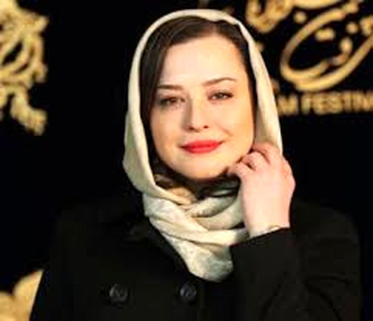 «مهراوه شریفی نیا» از نمای درشت